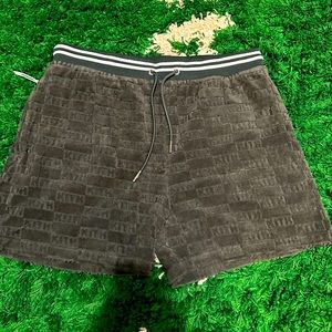 Season 22 kith shorts